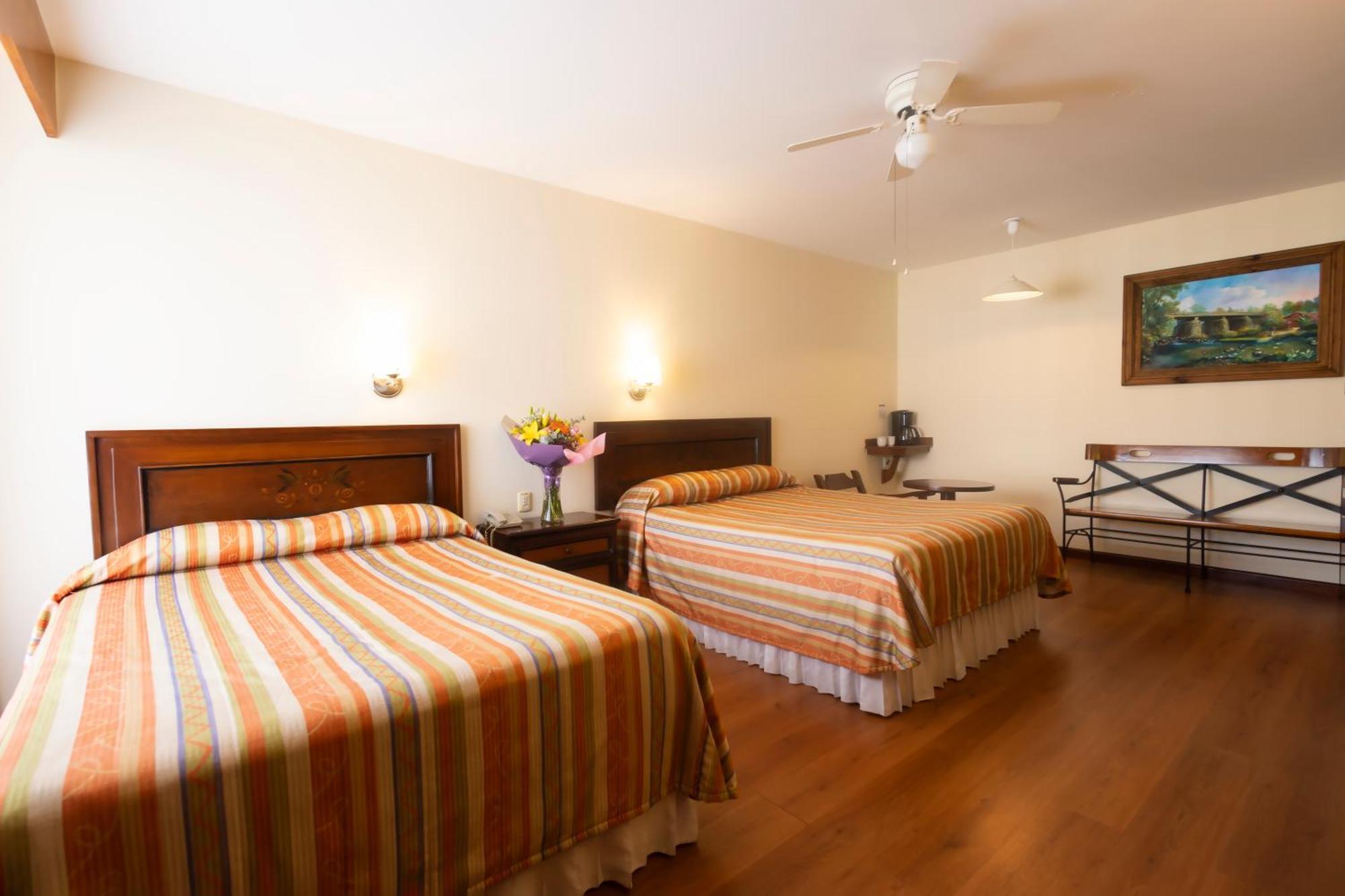 Plaza Uruapan Hotel Luaran gambar