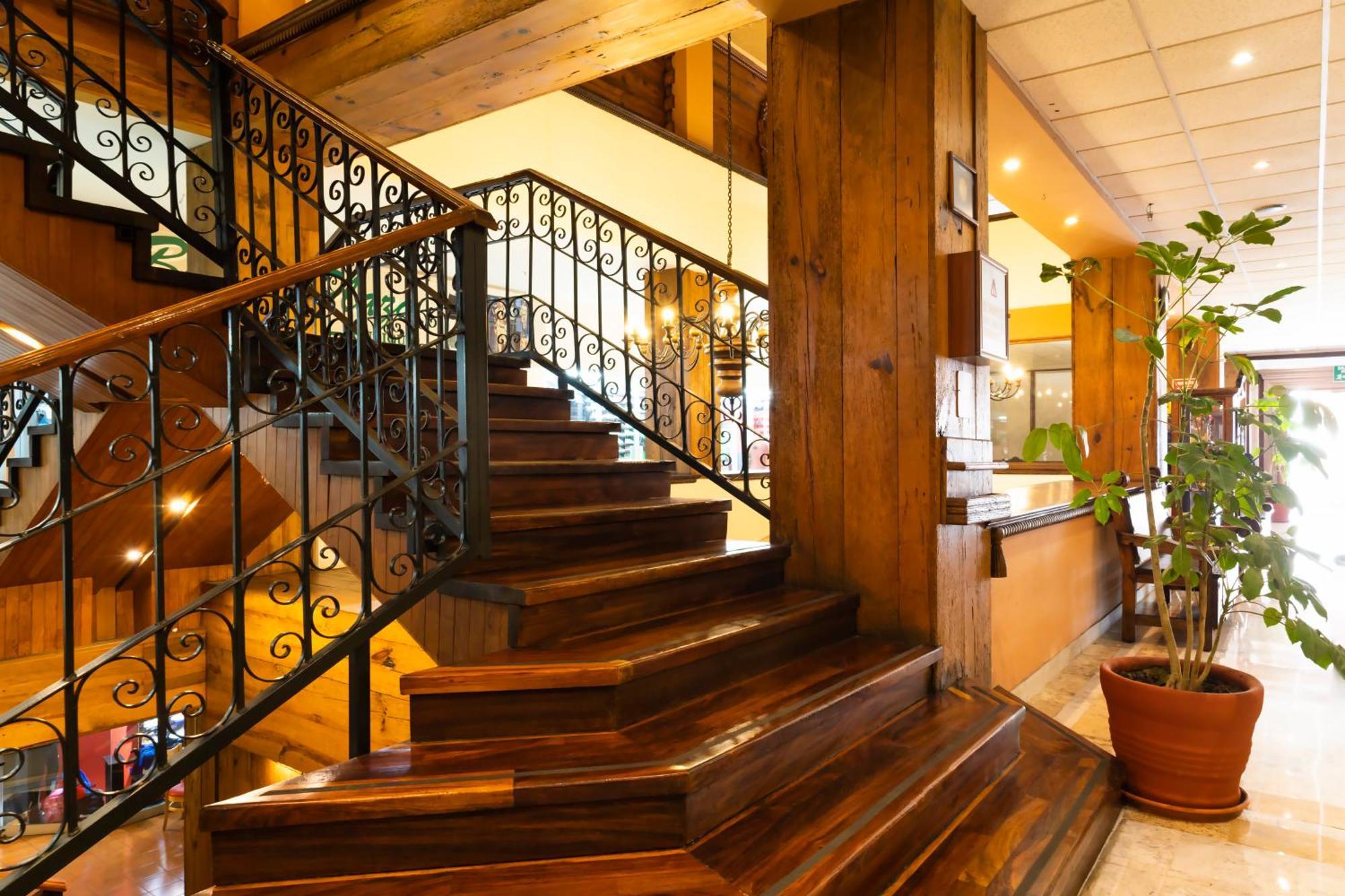 Plaza Uruapan Hotel Luaran gambar