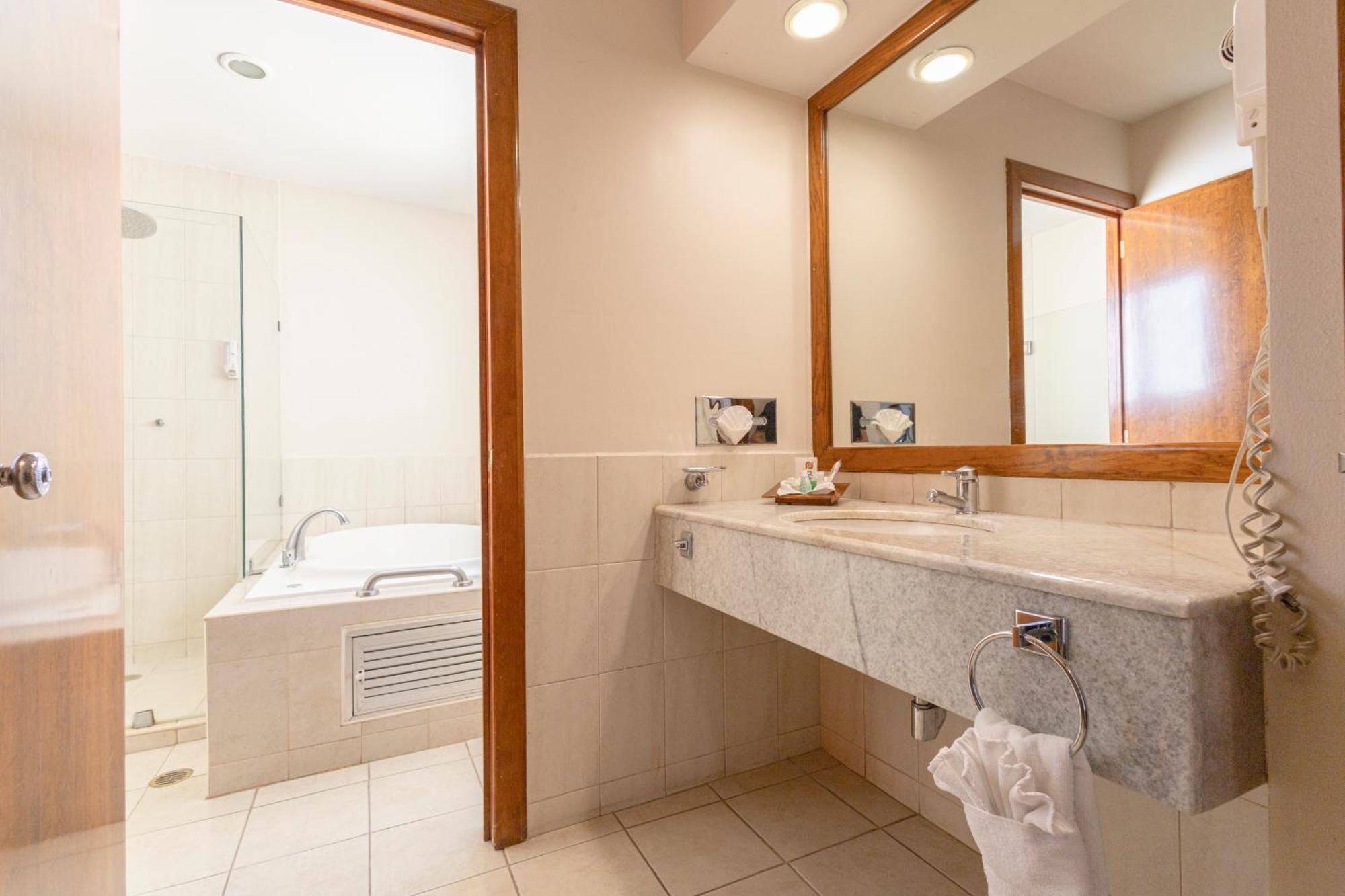 Plaza Uruapan Hotel Luaran gambar